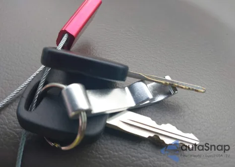 2003 Ford Mustang z USA, uszkodzony, nr VIN 1FAFP40423F418079